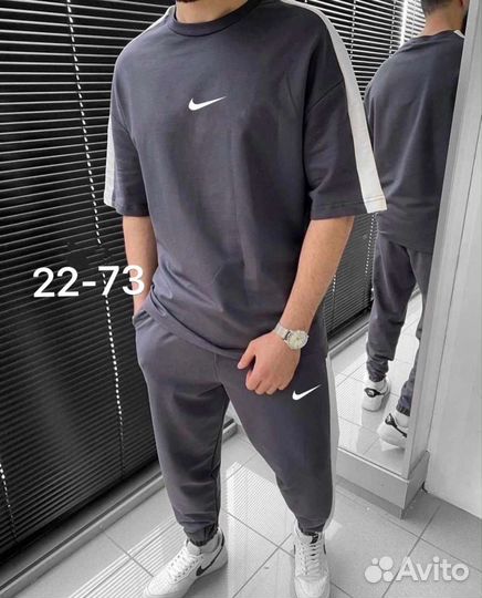 Спортивный костюм мужской легкий