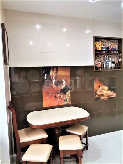 2-к. квартира, 53 м², 14/17 эт.