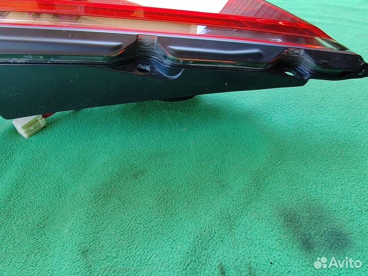 Стоп внутренний правый lexus LX 570 450