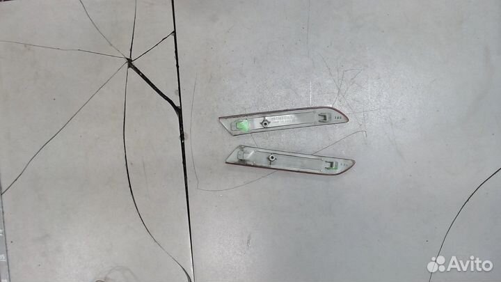 Катафот Mazda CX-7, 2011