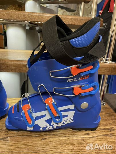 Горнолыжные ботинки