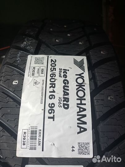 Yokohama Ice Guard IG65 205/60 R16 96T