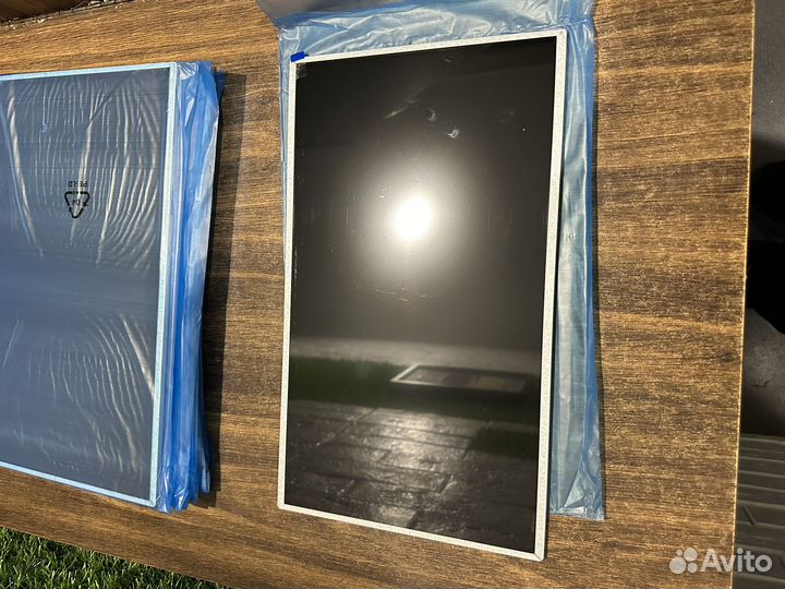 Новая Матрица 15.6 30 pin обычная толстая 1366х768