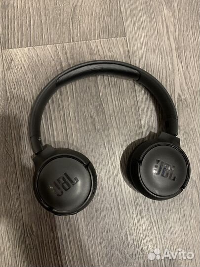 Беспроводные наушники jbl tune 500bt