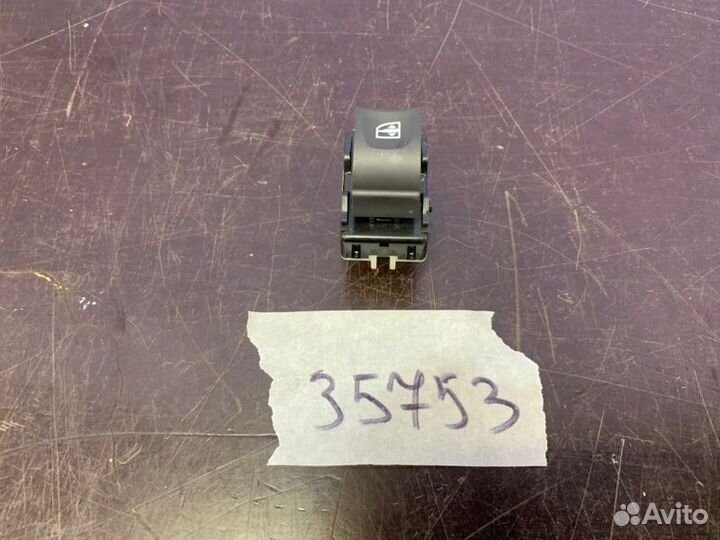 Кнопка стеклоподъемника Renault Arkana