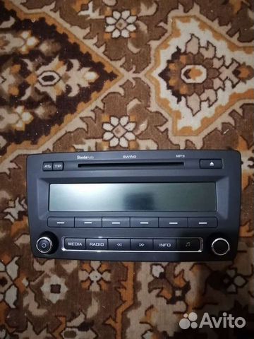Продам штатную магнитолу