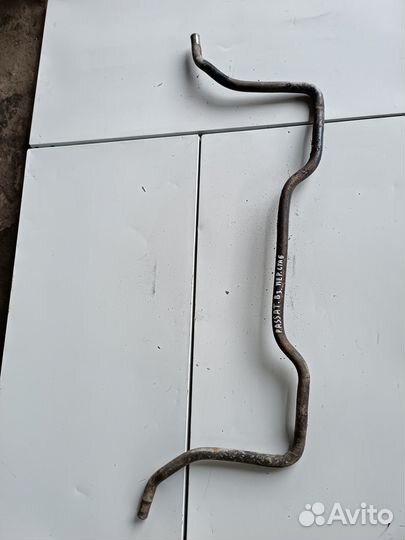 Стабилизатор передний Volkswagen Passat B3