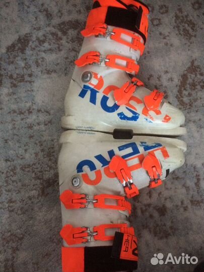 Продам горнолыжные ботинки Rossignol