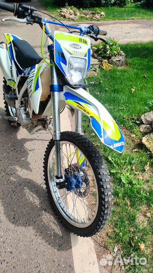Avantis FX 250