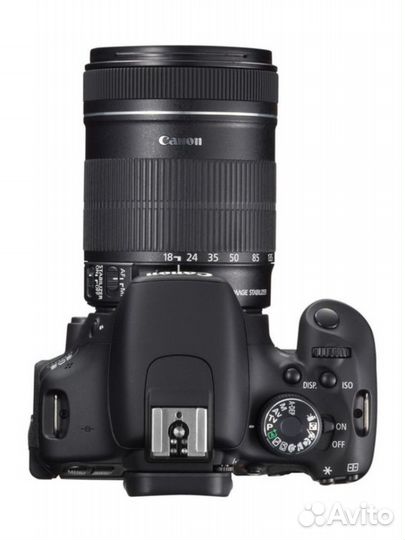 Продам Canon EOS 600D 18 - 135 мм