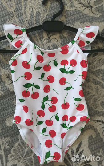 Купальник для девочки размер 92 новый