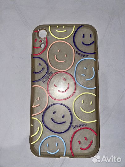 Чехлы на iPhone XR