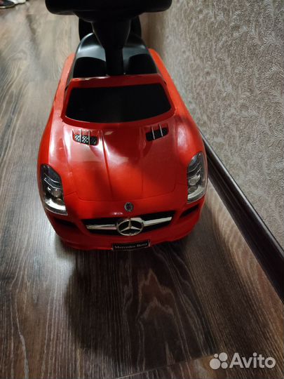 Машинка каталка mercedes