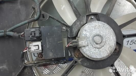 Вентилятор радиатора toyota auris E150 (PBE06KE01)