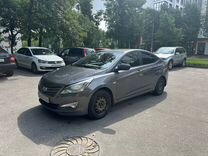 Hyundai Solaris 1.4 AT, 2016, 194 000 км, с пробегом, цена 590 000 руб.