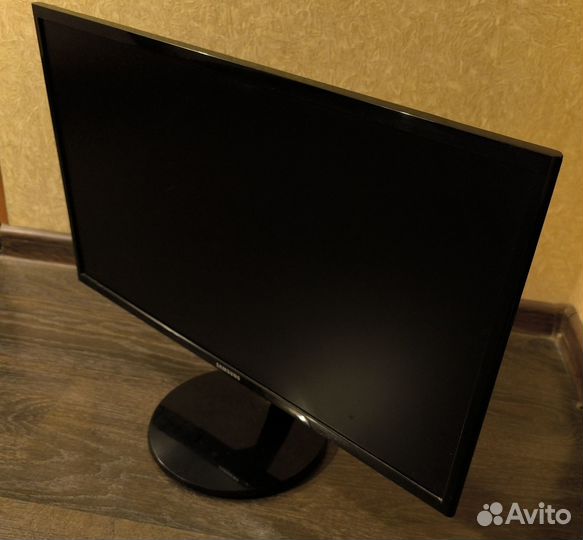 Монитор для компьютера Samsung 24 дюйма