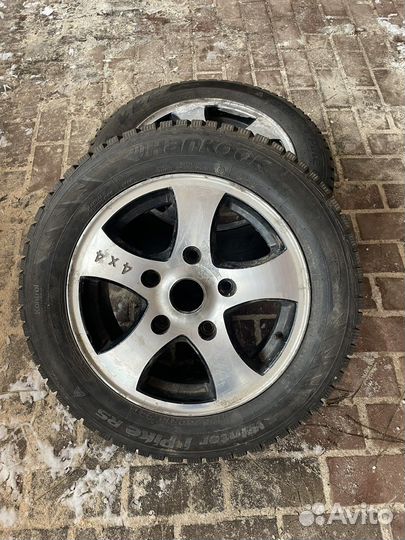 R15 Hankook Winter I'Pike 195/60, PCD 5x139 DIA 75.1