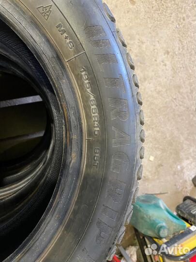 Goodyear UltraGrip 195/65 R15