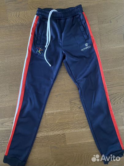 Спортивный костюм для девочки 146 см