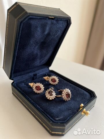 Набор золото серьги кулон кольцо с гранатом