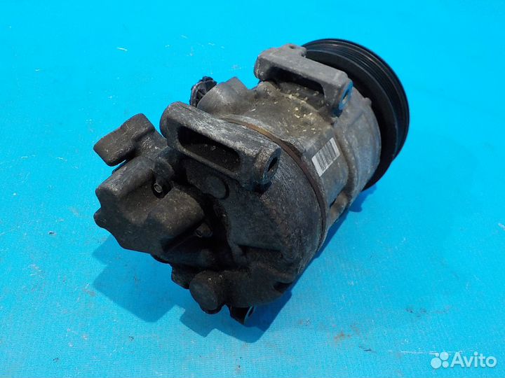 Компрессор кондиционера toyota Avensis (T250) 2003