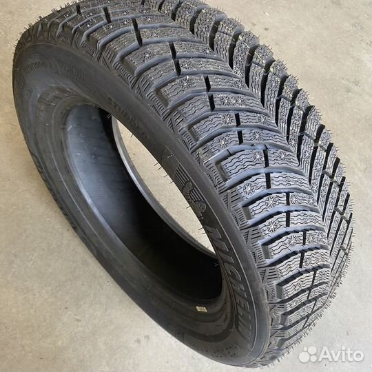 Michelin X-Ice North 4 SUV 255/55 R19 111T