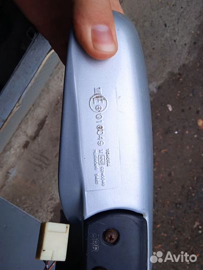 Пара зеркал заднего видаТойота Функарго 3 контакта