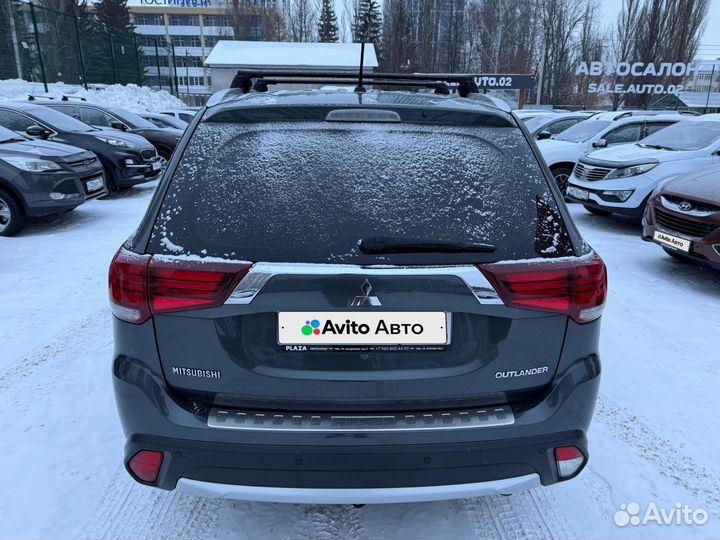 Mitsubishi Outlander 2.0 CVT, 2016, 162 932 км