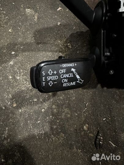 Подрулевой переключатель Skoda