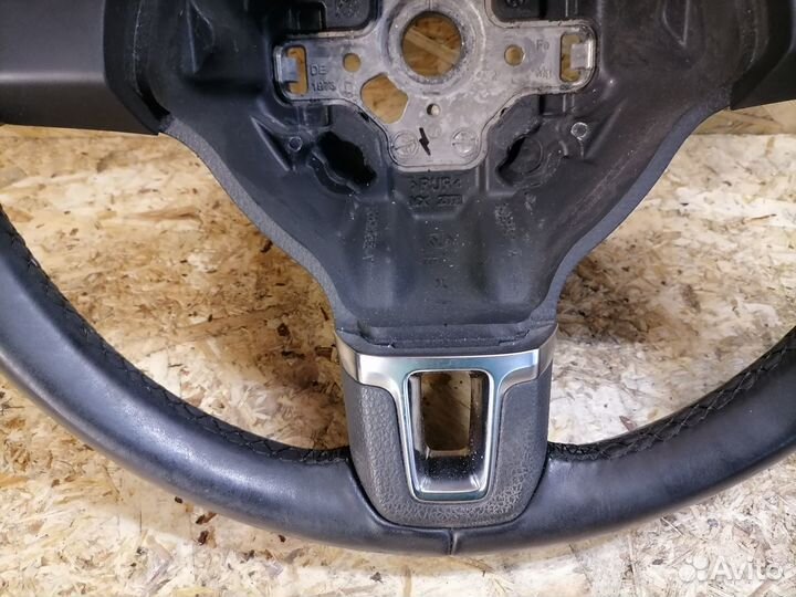 Руль Volkswagen Jetta 5