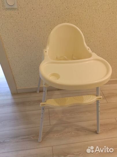 Детский стульчик для кормления