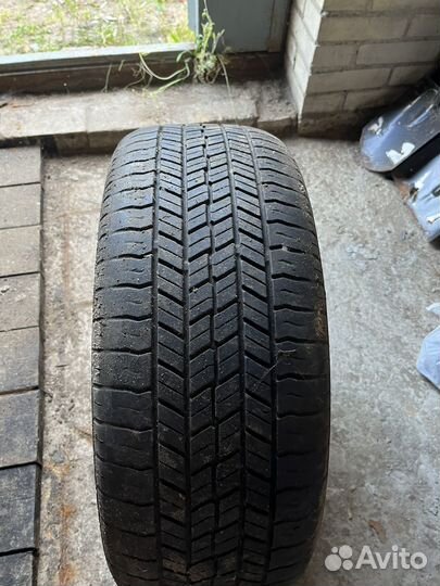 R17 Yokohama Geolandar G035 215/55, PCD 5x114.3 DIA 67.1