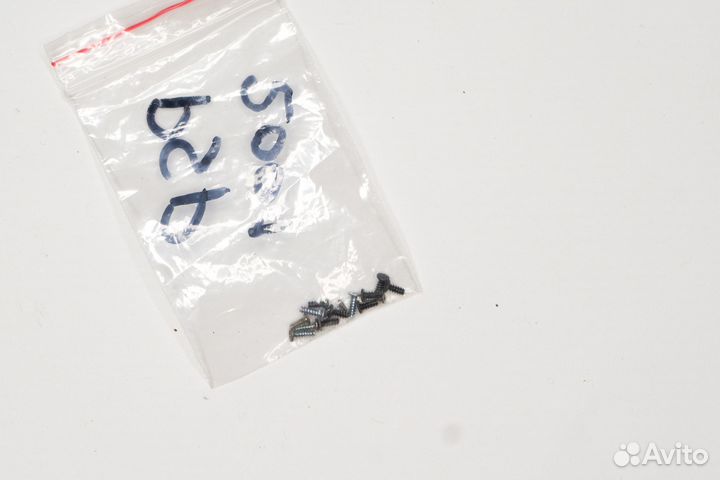 Винты для Sony PlayStation 2000 ориг с разбора