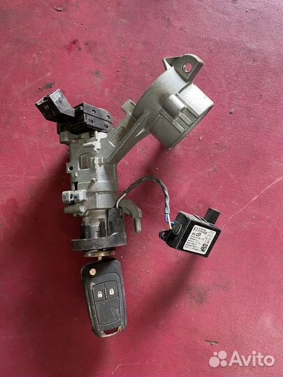 Замок зажигания Chevrolet cruze