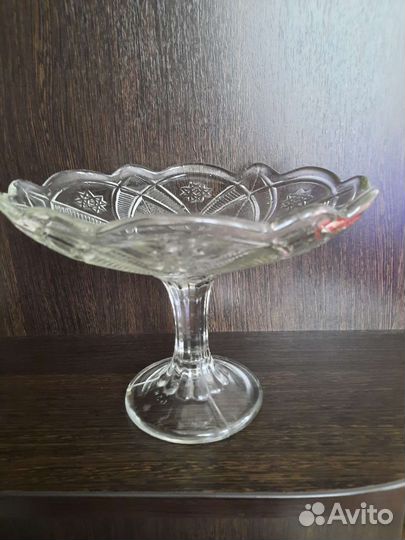 Ваза для фруктов, конфетница