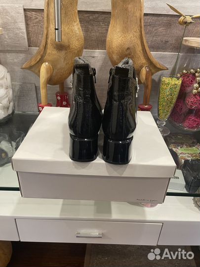 Hispanitas Ботинки