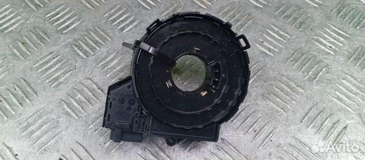 Шлейф airbagа Volkswagen Passat