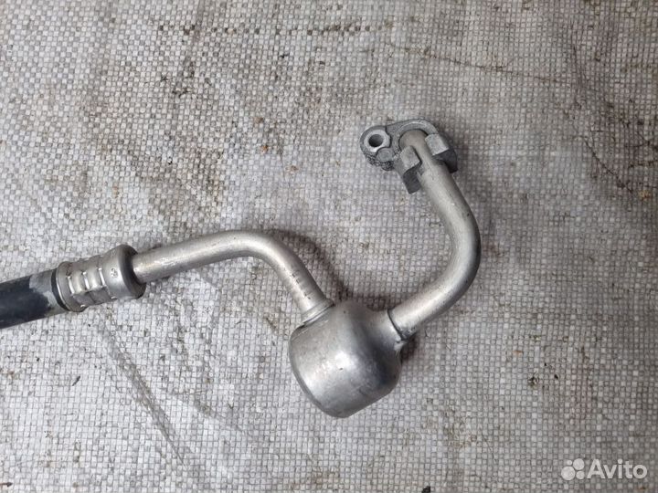 Трубка кондиционера всасывающая Тойота Марк Х