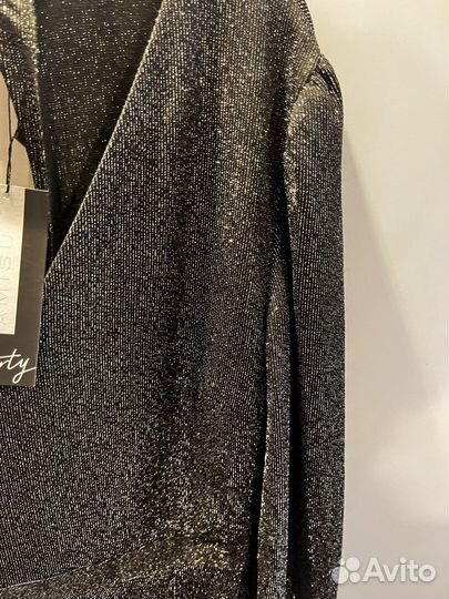 Комбинезон новый 48-50