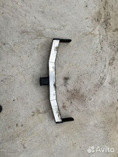 Фаркоп на mitsubishi pajero sport 2