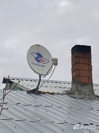 Антенна спутниковая