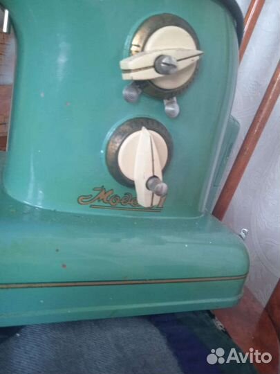 Швейная машинка