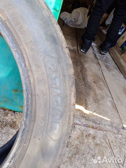 Tigar UHP Ultra High Performance 215/55 R17