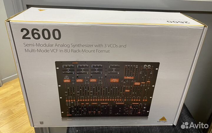 Синтезатор Behringer 2600