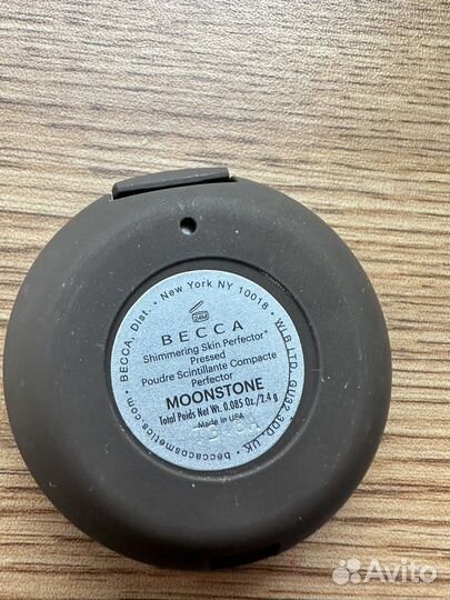 Becca хайлайтер moonstone