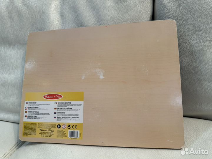 Доска с замками и защелками Melissa & Doug