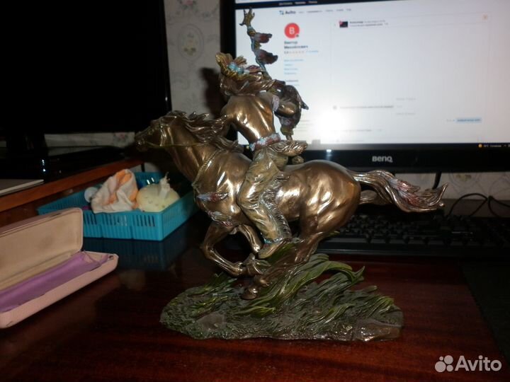 Статуэтка идеец