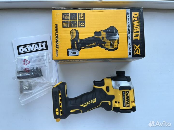 Шуруповерт Dewalt Импакт DCF850