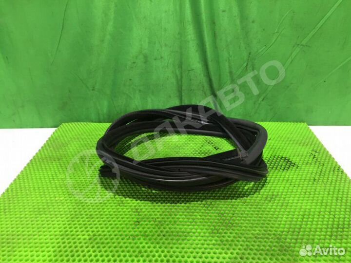 Уплотнитель двери передний Bmw 5 E60