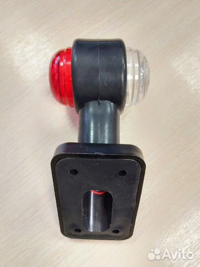 Фонарь контурный на прицеп гф 3.4 с лампой 12V, б